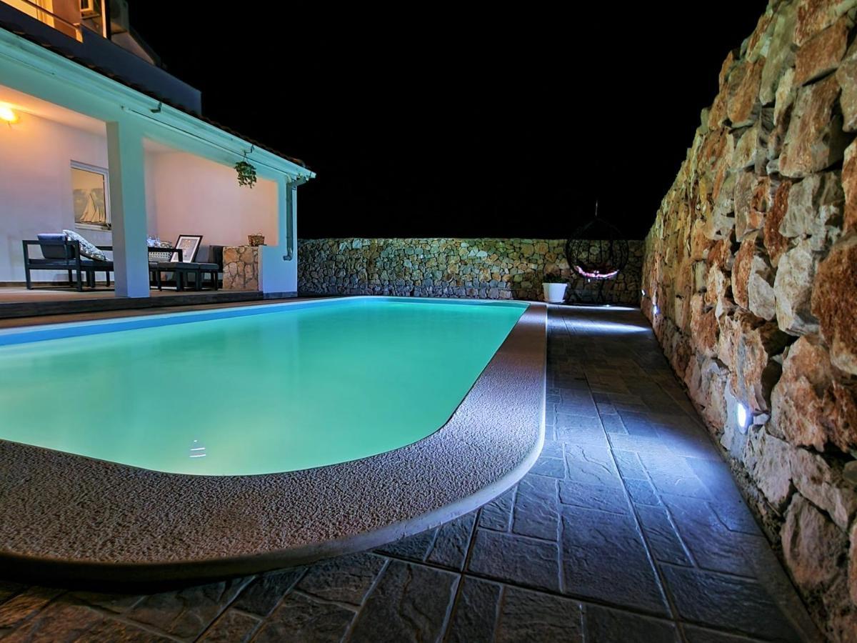 Anas Lagoon Holiday House With Pool At Azure Beach Drvenik Mali Exterior foto